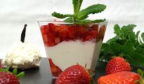 Panna cotta verveine et fraise