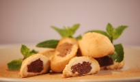 Gâteaux fourrés aux dattes