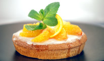 Gâteau moelleux à l'orange et glaçage citron