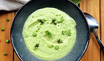 Velouté crémeux haricots blancs et petits pois à la menthe