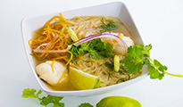 Bouillon de légumes aux joue de loup façon Pho