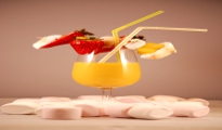 Cocktail top chef, rhum, coco, passion et mangue, brochette de fruits aux chamallows